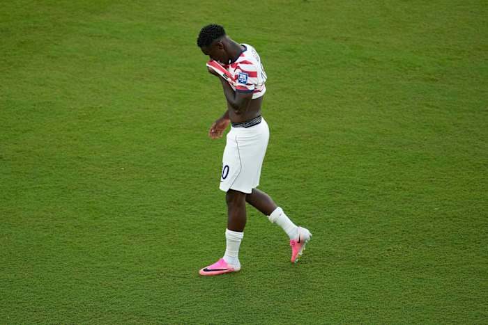 Us Striker Folarin Balogun Disagrees With Red Card