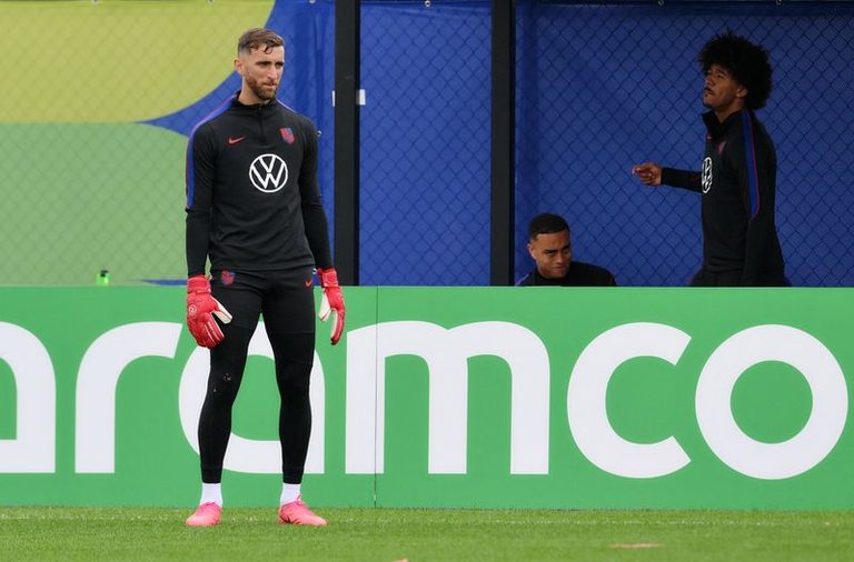 Usmnt Goalkeeper Matt Turner Re Signs With New England