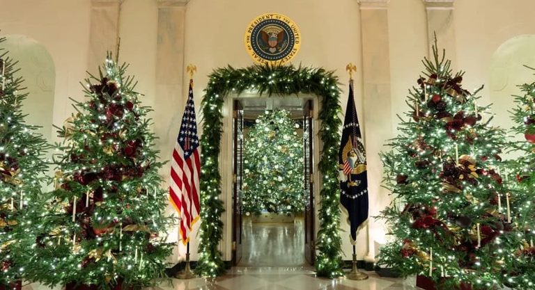 White House Seeks Volunteers For 2026 Christmas
