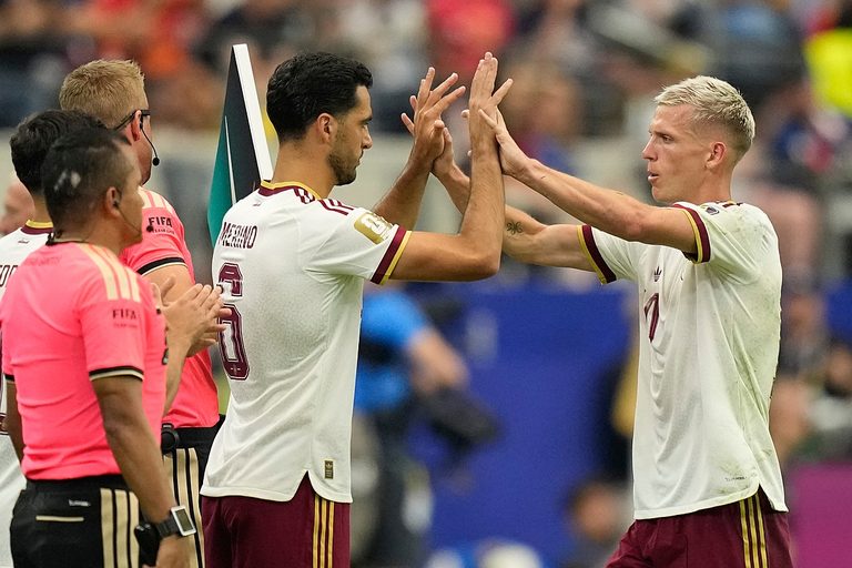 Wildfire Smoke Affects World Cup Practice