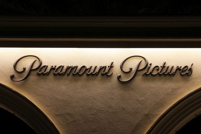 Writers Guild Sues Paramount