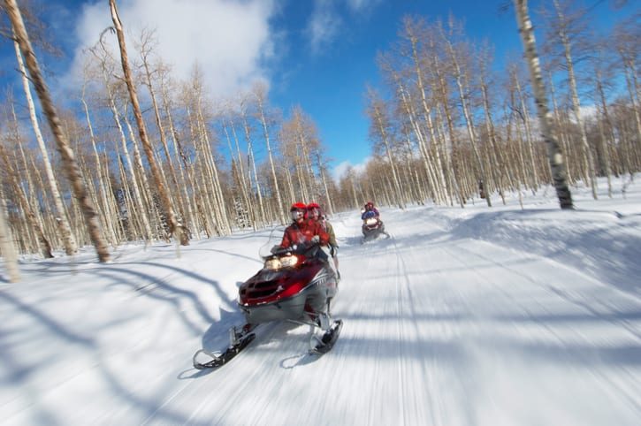 Yellowstone National Park Announces Snowmobile Lottery