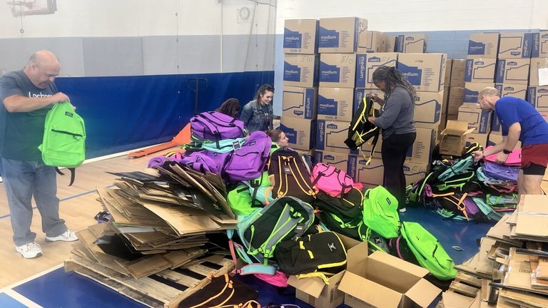 Ymca Gives Away Backpacks To 5 000 Kentucky Kids