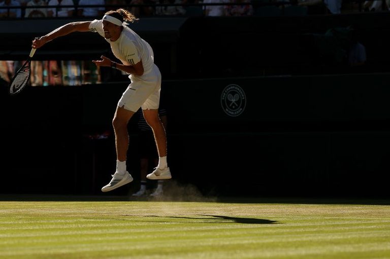 Zverev Advances To Wimbledon S Fourth Round
