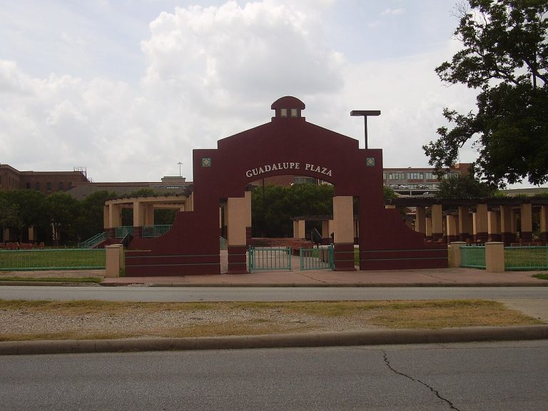 Guadalupe Plaza Park — Houston
