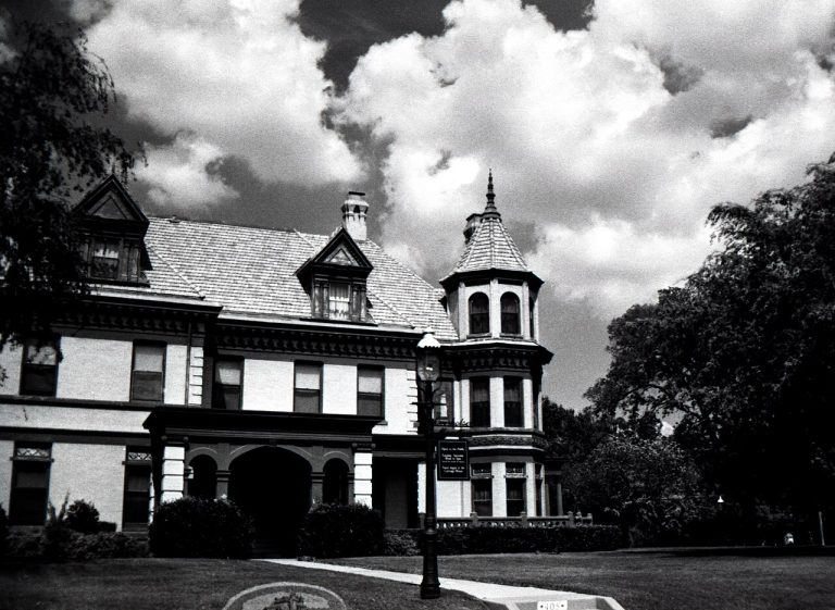 OKC Dog Trainer Earns Spot Among Top 5 in Oklahoma City