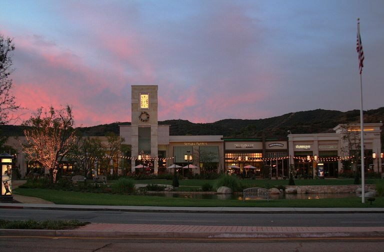Goebel Adult Community Center – Lawn Bowling Club — Thousand Oaks