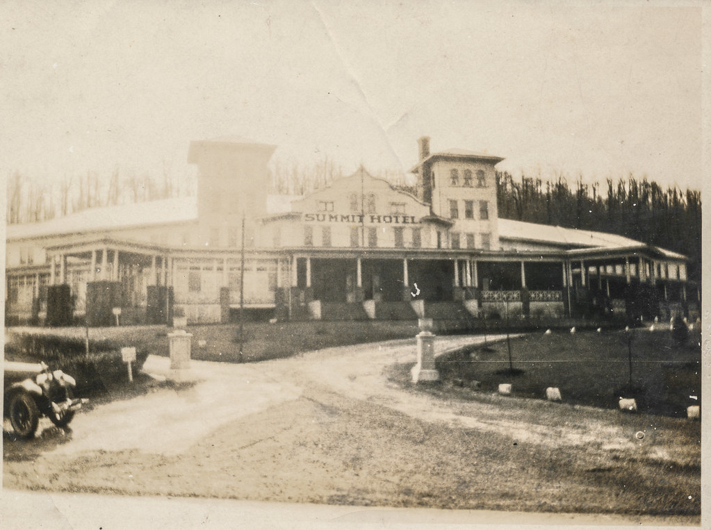 Summit Inn Resort — Uniontown