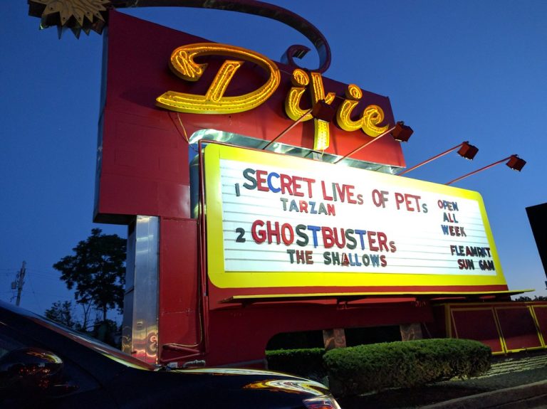 Dixie Twin Drive-In — Dayton