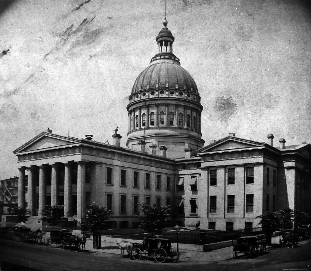 St. Louis Old Courthouse — St Louis