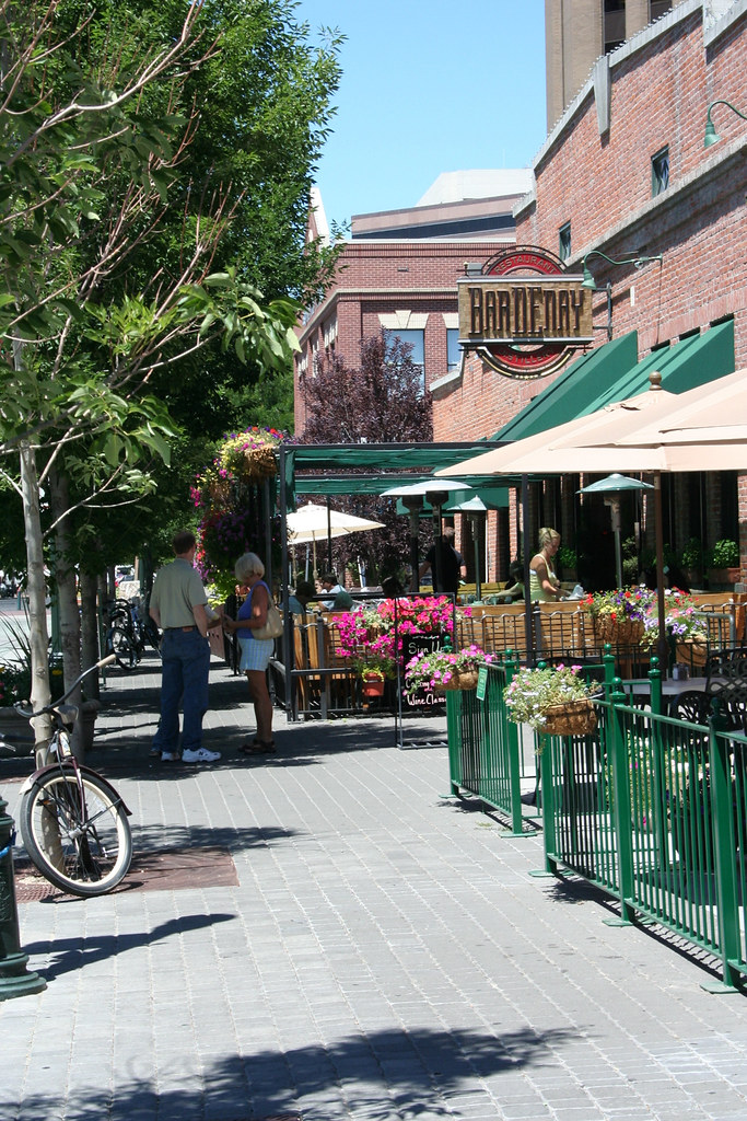 Bardenay Restaurant & Distillery — Boise