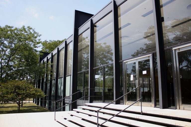 S.R. Crown Hall at Illinois Institute of Technology — Chicago