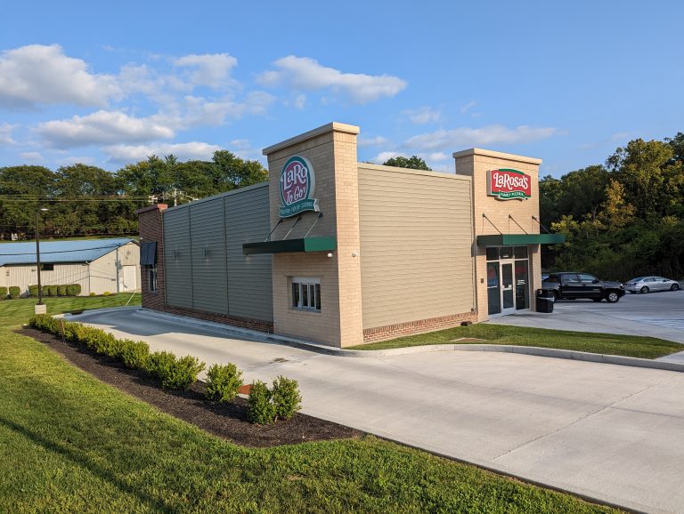 LaRosa's Family Pizzeria Named Official Pizza of Cincinnati Athletics