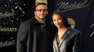 Aaron Donald Cites Wife S Support In Decision To Return To The Los Angeles Rams