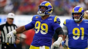 Aaron Donald Eyes Return To La Rams