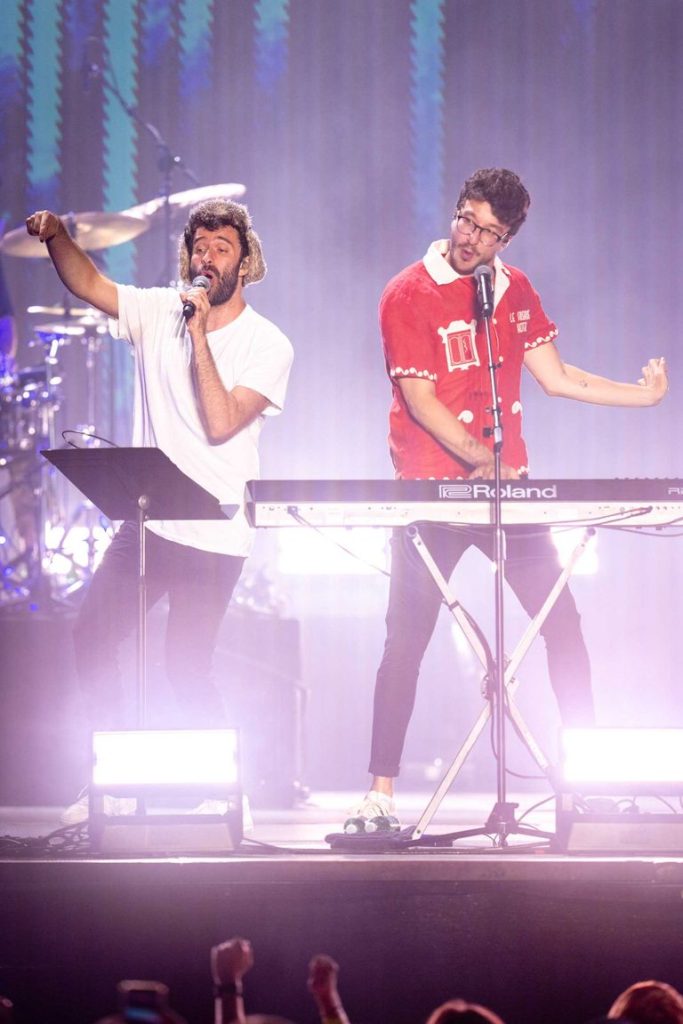 Ajr Draws 7 554 Fans To Iowa State Fair Grandstand Concert