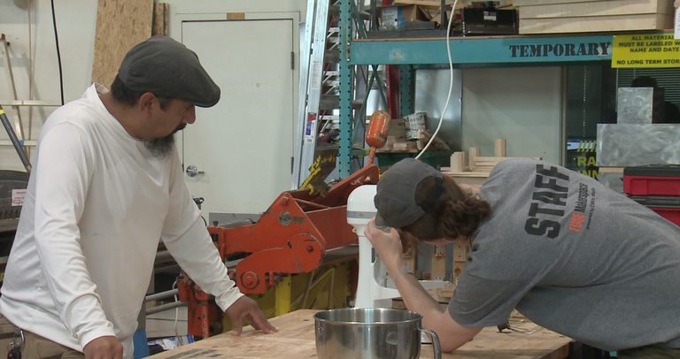 Albuquerque S Fix It Clinic Repairs Over 400 Items