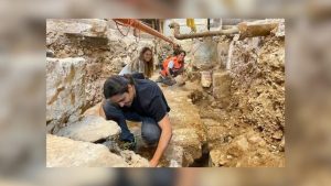 Archaeologists Confirm Garden And Tomb Features Align With Gospel Of John At Hol