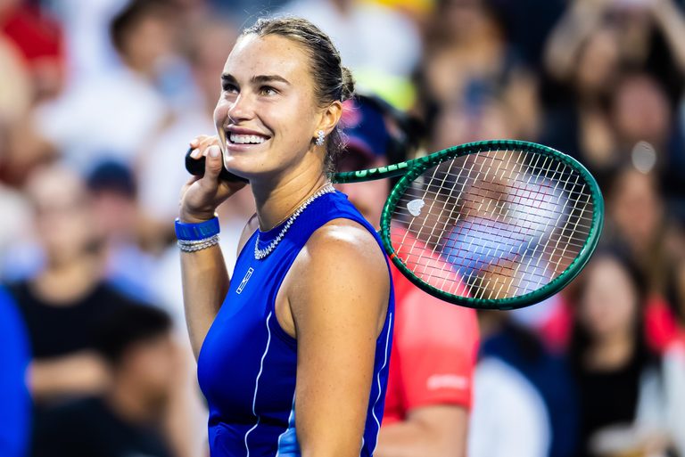 Aryna Sabalenka S Flat Shot Style