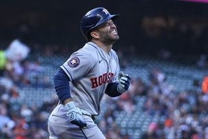Astros Jose Altuve Injured