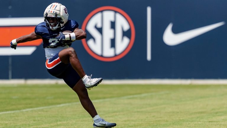 Auburn Tigers Open 2026 Season Against Baylor Bears In Atlanta