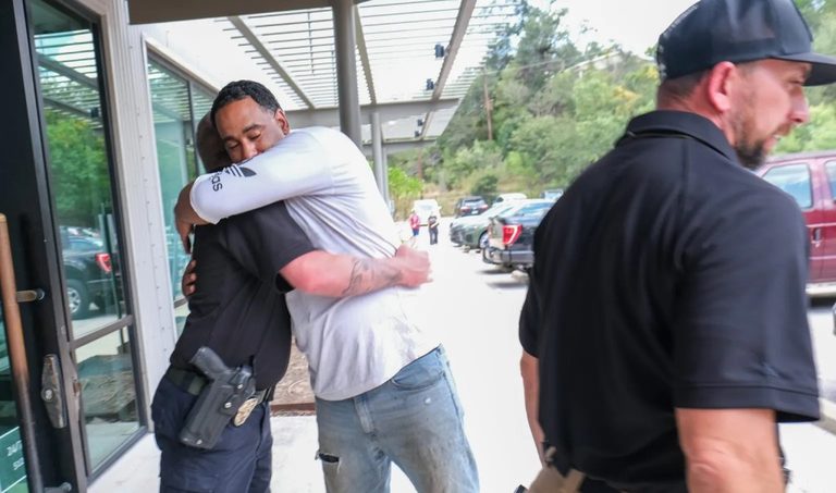 Austin Police Launch No Wrong Door Program To Curb Homelessness And Jail Cycles