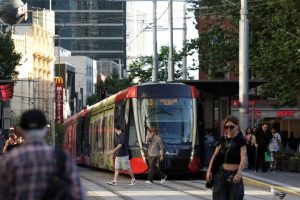 Australian Consumer Confidence Rises In August As Mortgage Rates Stay Steady