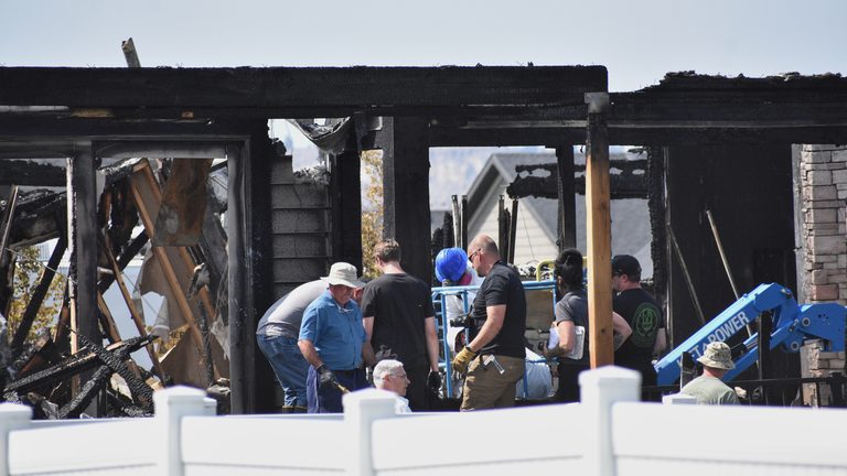 Billings Family Dinner Turns Deadly As Man Kills Eight Relatives Before Self Inf