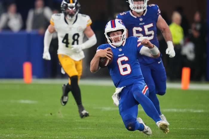 Bills Edge Steelers 28 27 In Preseason Finale On Late 2 Point Conversion
