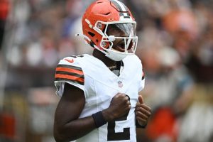 Browns Coach Says Watson S Fan Criticism Won T Sway Starting Qb Decision