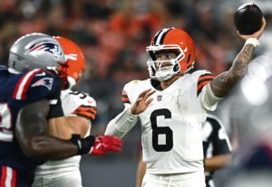 Browns Retain Three Quarterbacks On Roster Place Dillon Gabriel On Ir