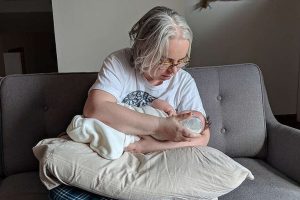 Buffalo Professor Shares Postpartum Psychosis Journey Urges Family Vigilance
