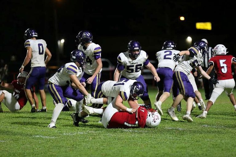 Centerpoint Knights Prep For Football Season