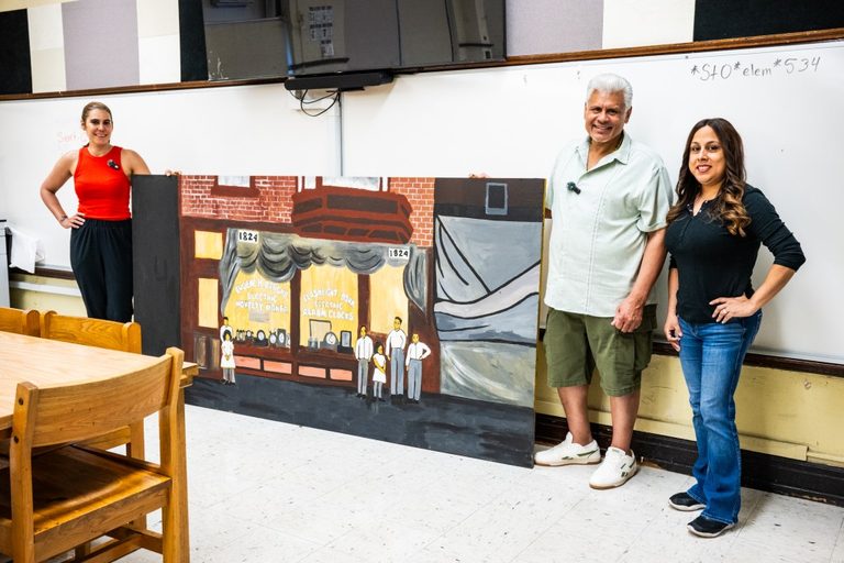 Chicago Students Complete Decades Old Painting