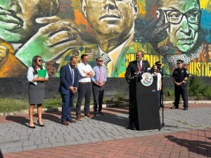 Connecticut Gov Lamont And Local Leaders Push Back On Surge Of Ice Arrests
