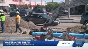Crews Work To Replace Broken Valve After Water Main Break At Central And Eubank
