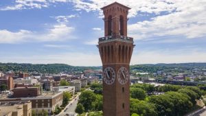 Ct Gop Sees Opening In 5Th District