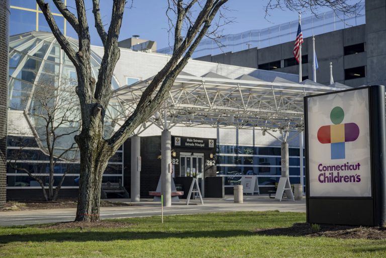 Ct Hospital Agrees To Stop Pediatric Gender Treatments