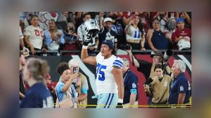 Dallas Cowboys Rookie Shiyazh Pete Makes History As First Navajo In Nfl