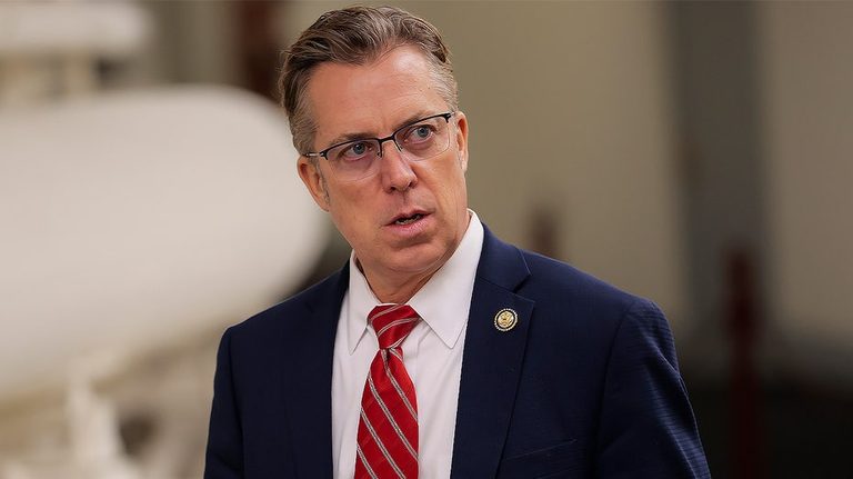Dem Billionaire Meddles In Gop Primary
