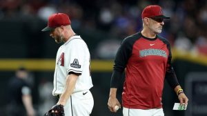 Diamondbacks Manager Apologizes To Cubs After Dugout Sign Stealing Dispute In Ph