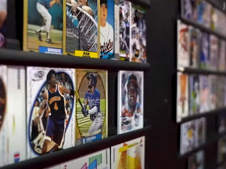 El Paso Hosts 915 Cards And Collectors Show