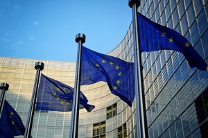 European Central Bankers Warn U S Policy Moves May Heighten Global Market Uncert