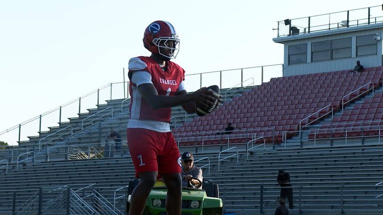 Evangel Christian Academy Eyes Football Resurgence As Lsu Commit Peyton Houston