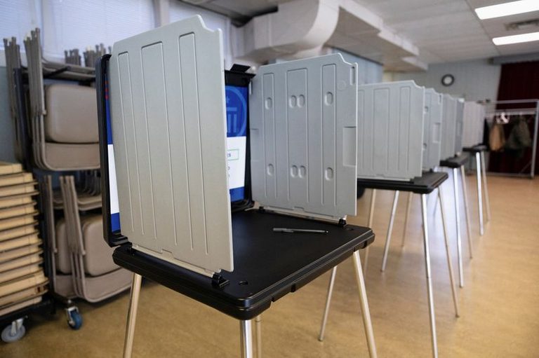 Federal Judge Blocks Ohio Law Requiring Citizenship Documents For Voter Registra