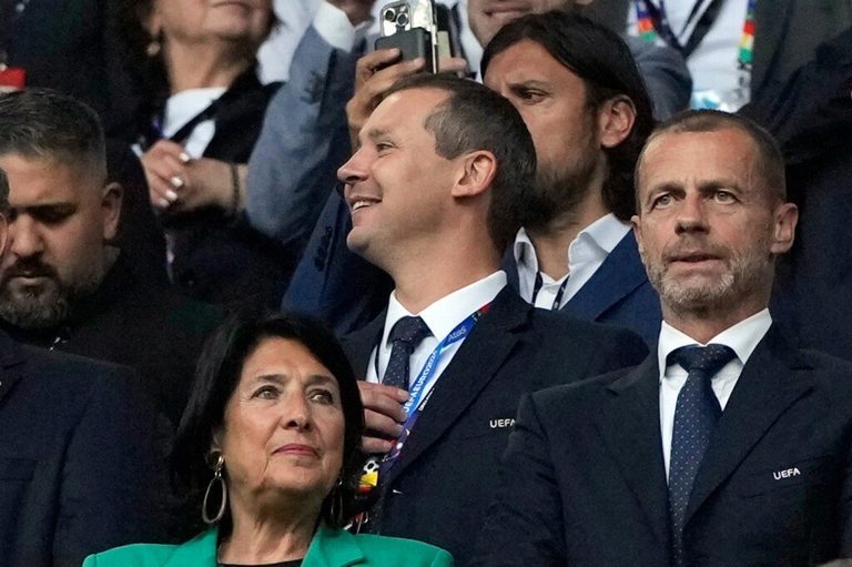 Fifa Coo Kevin Lamour Departs Amid Controversy Over World Cup Commercial Plan
