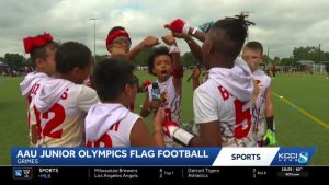 Flag Football Teams Compete In Des Moines
