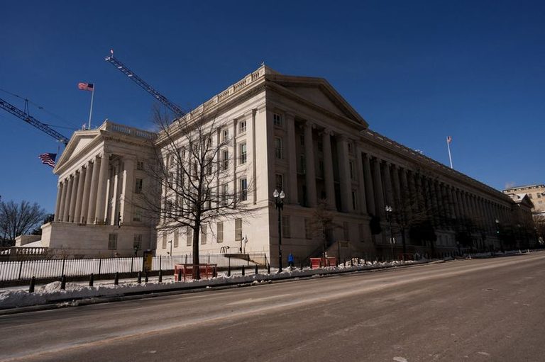 Foreign Holdings Of U S Treasuries Dip In June Led By Japan Uk And China