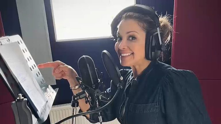 Former Miss America Suzette Charles Releases Debut Album At 63