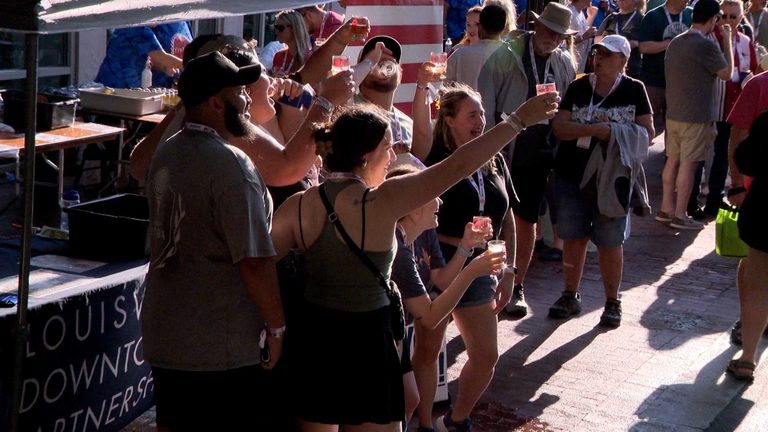 Frazier Hosts Summer Beer Fest